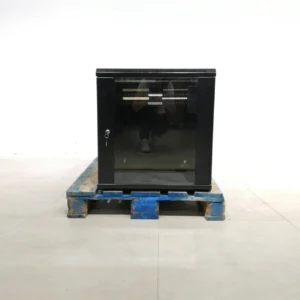 Rack 57x50x63cm de chapa con puerta transparente de segunda mano