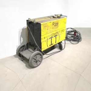 Soldadora de hilo CEA MAXI-COMPACT 370 de ocasión, procedente de una empresa en cierre