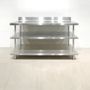 Mesa de acero inoxidable de 147x60x92cm de gran qualitat i resistencia en buen estado