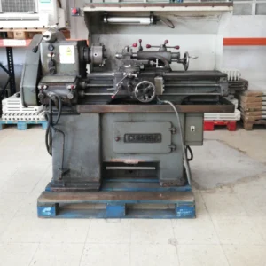 Torno CUMBRE AM100LY4 de ocasión, procedente de un taller en cierre