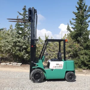 Carretó elevador MITSUBISHI 25 amb masteler doble de segona mà en venda a cabauoportunitats.com