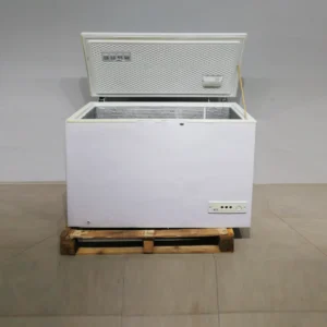 Congelador ES461 (132x63x85cm) de ocasión perfecto para tienda, bar, heladería...