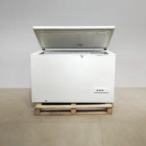 Congelador IGNIS AFE 957/G (134x60x85cm) d'ocasió perfecte per a botiga, bar, geladeria...