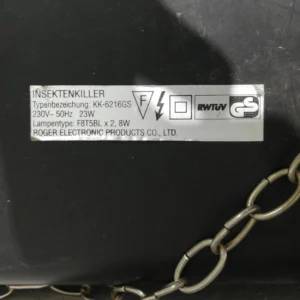 Matamoscas eléctrico RWTUV con carcasa completamente aislada y rejilla de protección