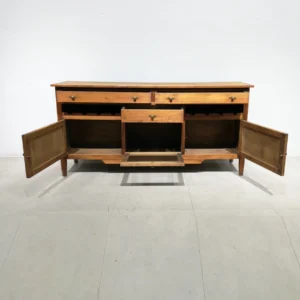 Bufet de madera antiguo (180x46x88cm) perfecto tanto para uso decorativo como funcional