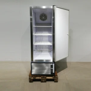 Armario refrigerado IARP ABX700P-V procedente de una empresa en cierre