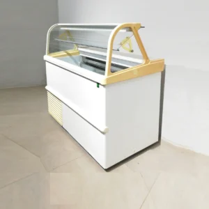 Expositor de gelats FRAMEC 14520302 procedent d'una empresa en tancament