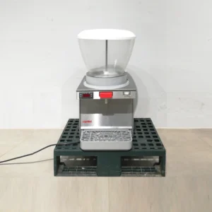 Orxatera UGOLINI 32x68x65cm de segona mà procedent d'una empresa en tancament