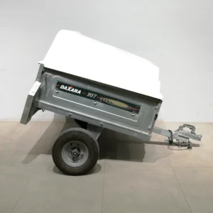 Remolc DAXARA 107 d'ocasió amb capacitat de 295 kg i coberta de plàstic