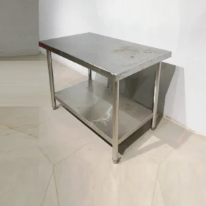 Taula d'acer inoxidable de 120x70x85cm de gran qualitat i resistència
