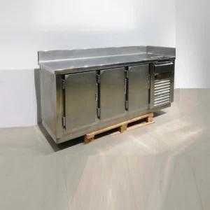 Nevera sotamostrador d'ocasió MARFINIX 209x79x106cm perfecta per a bar, restaurant, hotel…