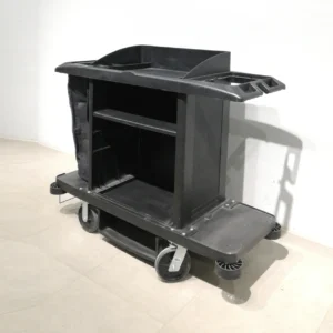 Carro de servicio RUBBERMAID (150x55x127cm) de gran resistencia, perfecto para uso profesional