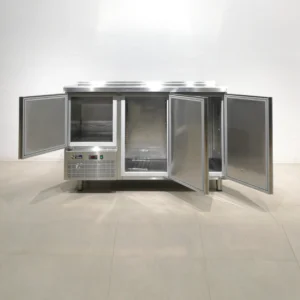 Nevera sotamostrador OSCAR ZARSOSA 150x56x101cm perfecta per a bar, restaurant, hotel…