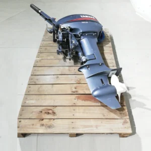 Motor eléctrico YAMAHA 13.5 AMH de ocasión ideal para pequeñas embarcaciones