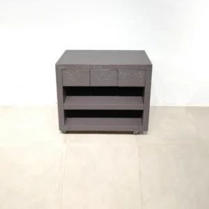 Moble de rebedor de 80x40x76cm d'ocasió amb rodes en molt bon estat