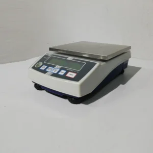 Balanza digital KERN PCB6000-0 de ocasión, perfecta tanto para uso profesional como doméstico