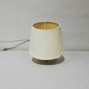 Làmpada de paret 16x23x18cm d'ocasió en bon estat, en venda per desús
