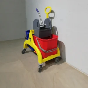 Carro de limpieza (72x39x93cm) de gran calidad i resistencia, perfecto para uso profesional