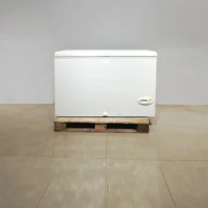 Congelador INDESIT OF370 (133x61x87cm) d'ocasió perfecte per a botiga, bar, geladeria...