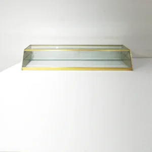 Vitrina expositora de vidrio 101x36x21cm procedente de una empresa en cierre