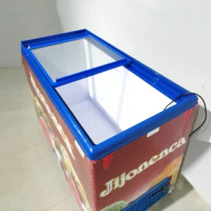 Congelador COFRI (125x62x92cm) de ocasión perfecto para tienda, bar, heladería...