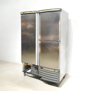 Cambra frigorífica de 3 portes COMERSA 1ARUM00E03 procedent d'una empresa en tancament