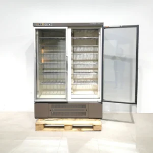 Nevera expositora EUROFRIGO 131x60x139cm d'ocasió procedent d'una empresa en tancament