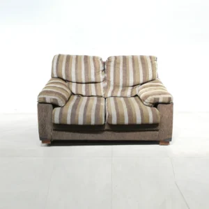Sofà de 2 places de 160x90x100cm en bon estat perfecte per a ús domèstic