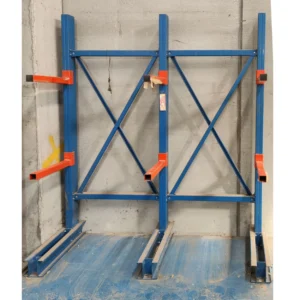 Prestatgeries cantilever 300x300cm