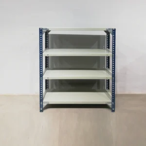 EstanterÃa metálica 90x30x94cm procedente de una empresa en cierre