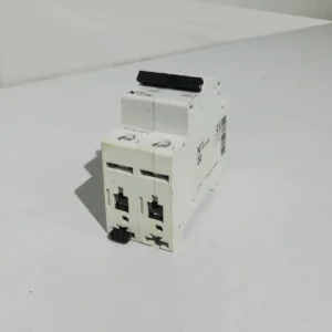 Interruptor magnetotérmico MOELLER CLS6-C16-2 de 2 polos de 16A de corriente nominal.