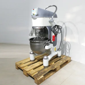 Pastadora – batedora BONGARD 54x82x148cm procedent d'una empresa en tancament