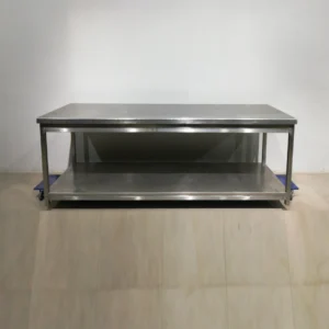 Taula d'acer inoxidable 250x84x92cm procedent d'una empresa en tancament