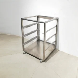 Base per a forn fet d'acer inoxidable amb rodes i espai per a 3 safates 56x56x77cm