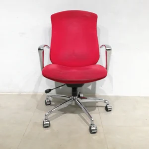 Cadira d'oficina 59x61x95cm d'acero inoxidable i encoixinat vermell.