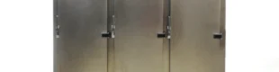 Armari refrigerat 3 portes COLL 200x80x220cm procedent d'una empresa en tancament