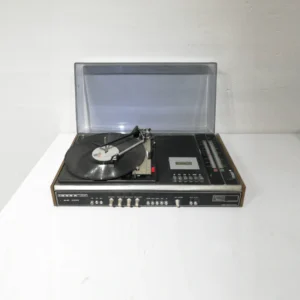 Tocasdiscos vintage INGRA 8008 amb ràdio i Casset en venda per desús
