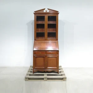 Escriptori secreter (80x48x212cm) amb vitrina procedent d'una empresa en tancament