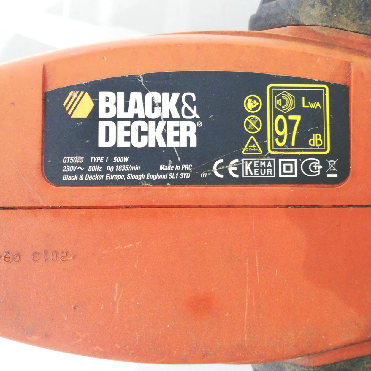Tallabarders elèctric BLACK&DECKER GT5055 de segona mà